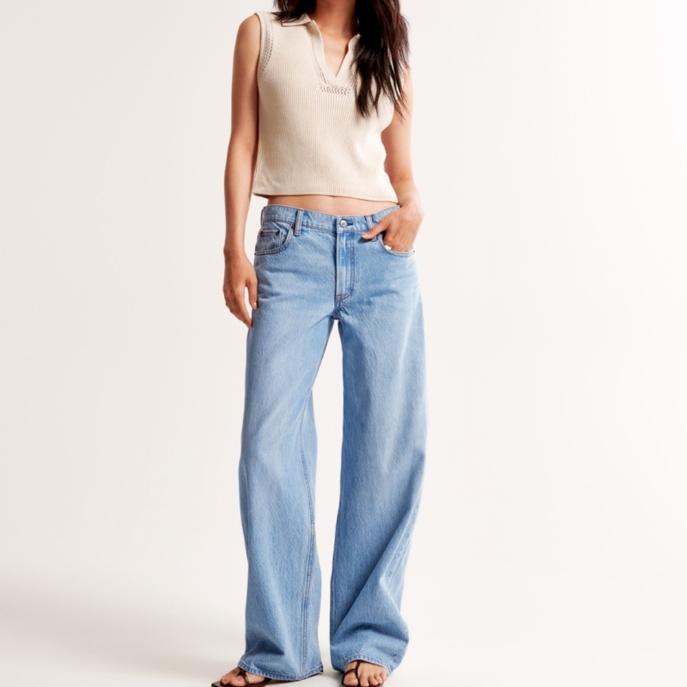 Abercrombie & Fitch low rise ultra loose jean
